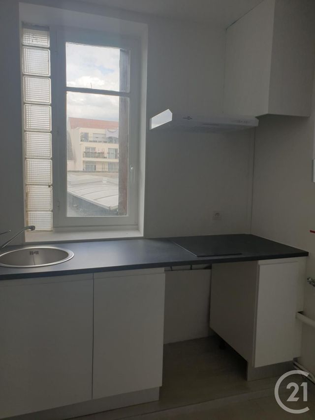Afficher la photo en grand Studio à louer - 1 pièce - 23.73 m2 - MEAUX - 77 - ILE-DE-FRANCE - Century 21 Icm Immobilier