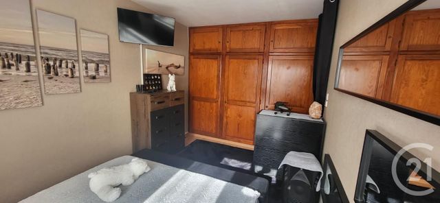 Appartement F2 à vendre - 2 pièces - 48.5 m2 - MEAUX - 77 - ILE-DE-FRANCE - Century 21 Icm Immobilier