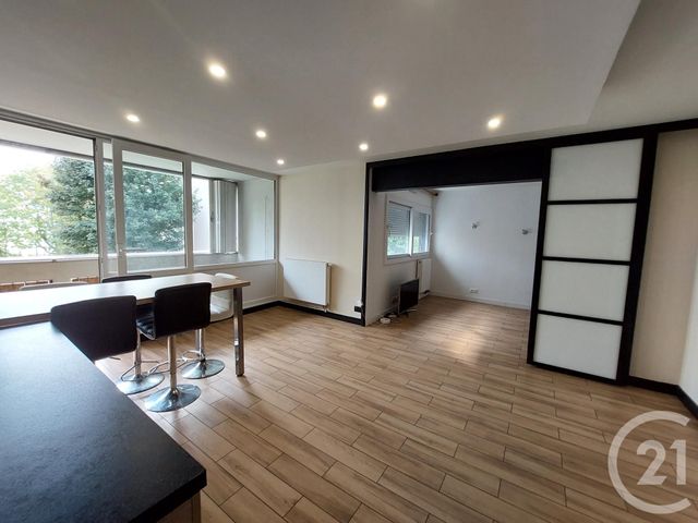 Appartement F4 à louer - 4 pièces - 81.8 m2 - MEAUX - 77 - ILE-DE-FRANCE - Century 21 Icm Immobilier