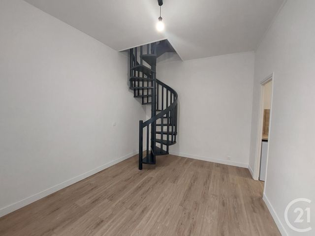 Appartement F2 à louer - 2 pièces - 30.65 m2 - MEAUX - 77 - ILE-DE-FRANCE - Century 21 Icm Immobilier