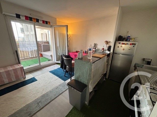 Appartement F2 à vendre - 2 pièces - 39.09 m2 - VILLENOY - 77 - ILE-DE-FRANCE - Century 21 Icm Immobilier
