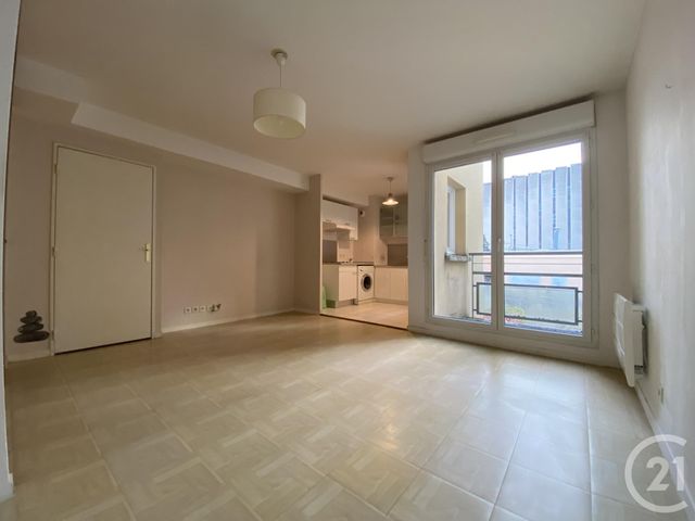 Appartement F2 à vendre - 2 pièces - 40.65 m2 - MEAUX - 77 - ILE-DE-FRANCE - Century 21 Icm Immobilier