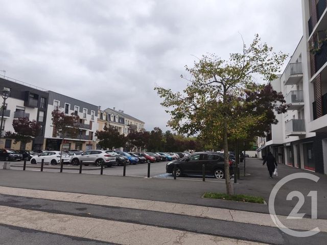 Afficher la photo en grand Appartement F3 à vendre - 3 pièces - 64.04 m2 - MEAUX - 77 - ILE-DE-FRANCE - Century 21 Icm Immobilier