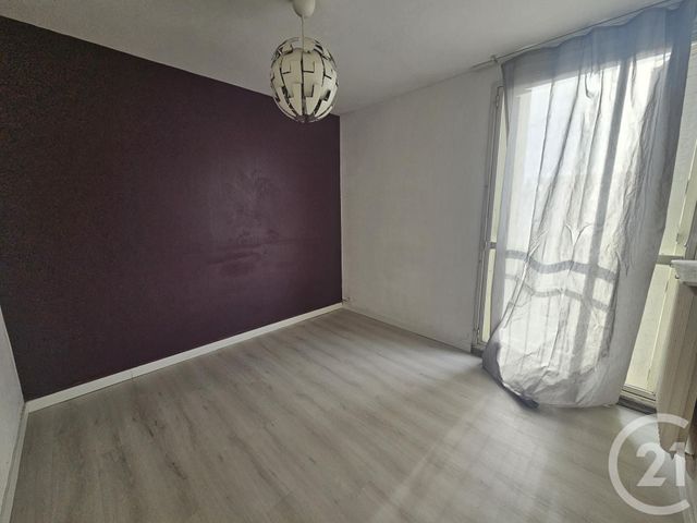 Appartement F2 à louer - 2 pièces - 50.04 m2 - MEAUX - 77 - ILE-DE-FRANCE - Century 21 Icm Immobilier