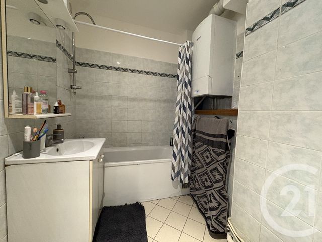 Appartement F2 à vendre - 2 pièces - 49.02 m2 - MEAUX - 77 - ILE-DE-FRANCE - Century 21 Icm Immobilier