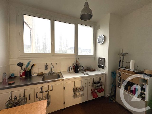 Appartement F2 à vendre - 2 pièces - 43.86 m2 - MEAUX - 77 - ILE-DE-FRANCE - Century 21 Icm Immobilier