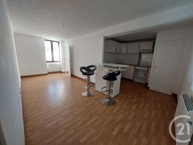 Appartement F3 à louer - 3 pièces - 53.96 m2 - SIGNY SIGNETS - 77 - ILE-DE-FRANCE - Century 21 Icm Immobilier