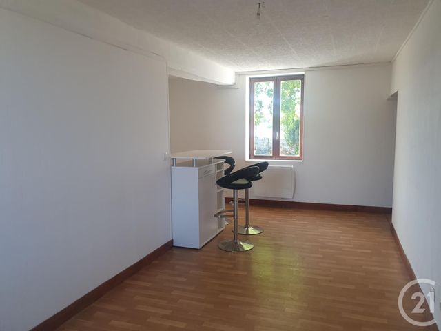 Appartement F3 à louer - 3 pièces - 53.96 m2 - SIGNY SIGNETS - 77 - ILE-DE-FRANCE - Century 21 Icm Immobilier