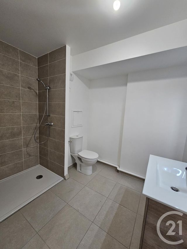 Appartement F2 à louer - 2 pièces - 35.13 m2 - MEAUX - 77 - ILE-DE-FRANCE - Century 21 Icm Immobilier