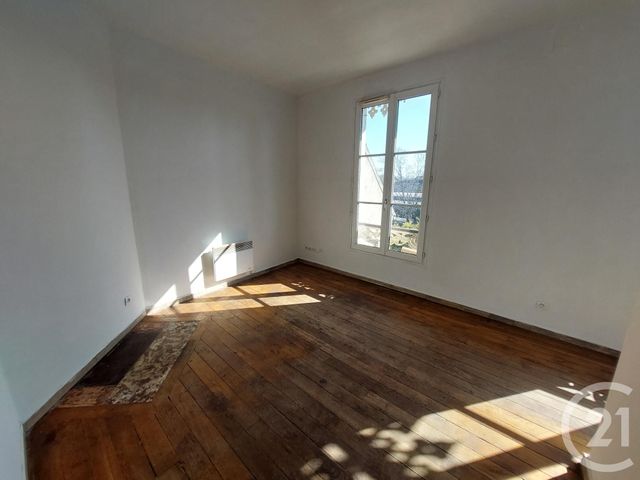 Appartement F2 à louer - 2 pièces - 45.82 m2 - MEAUX - 77 - ILE-DE-FRANCE - Century 21 Icm Immobilier