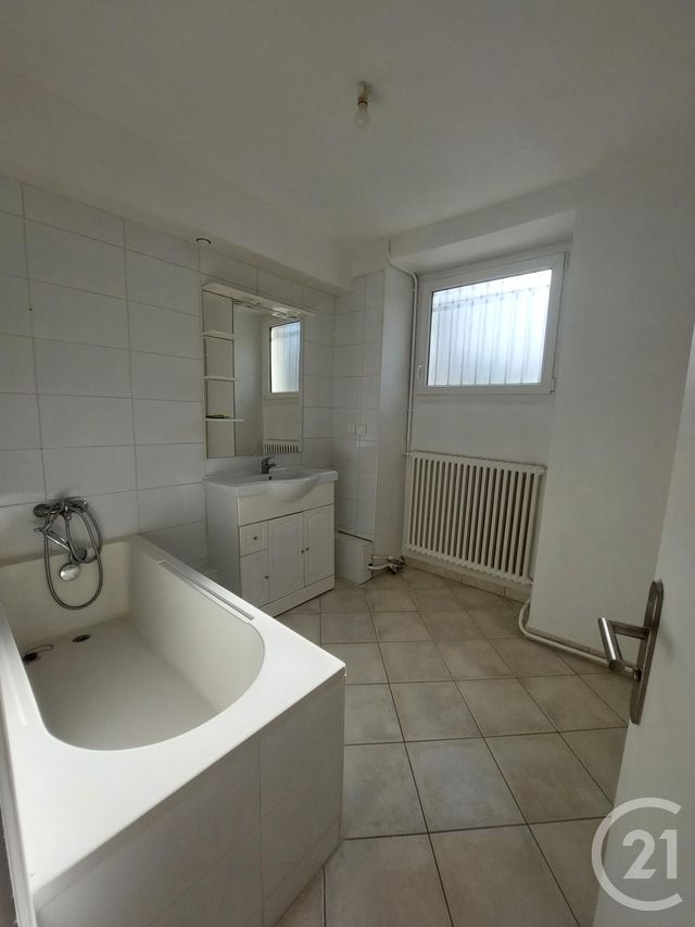 maison à louer - 4 pièces - 108.0 m2 - GUERARD - 77 - ILE-DE-FRANCE - Century 21 Icm Immobilier