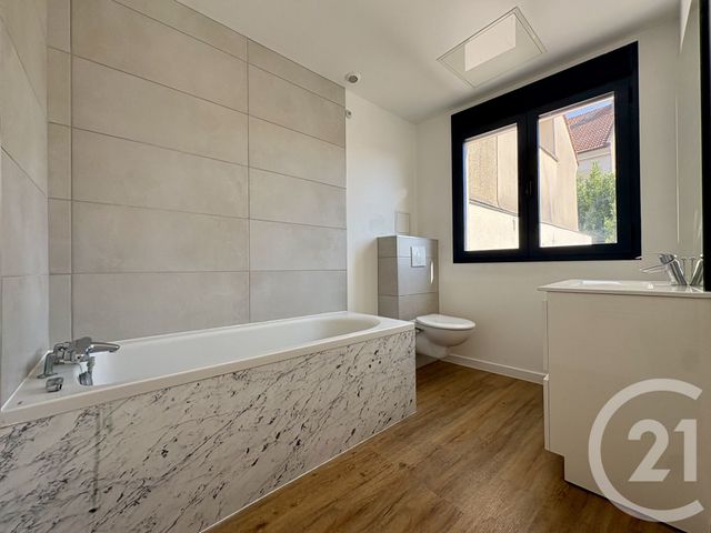 Appartement F4 à vendre - 4 pièces - 101.78 m2 - MEAUX - 77 - ILE-DE-FRANCE - Century 21 Icm Immobilier