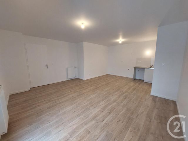 Appartement F3 à louer - 3 pièces - 66.36 m2 - MEAUX - 77 - ILE-DE-FRANCE - Century 21 Icm Immobilier