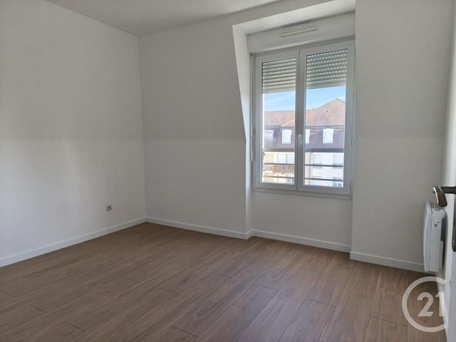 Appartement F4 à vendre - 4 pièces - 78.81 m2 - MEAUX - 77 - ILE-DE-FRANCE - Century 21 Icm Immobilier