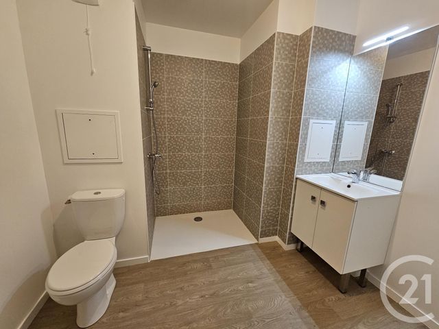 Appartement F2 à louer - 2 pièces - 52.13 m2 - MEAUX - 77 - ILE-DE-FRANCE - Century 21 Icm Immobilier