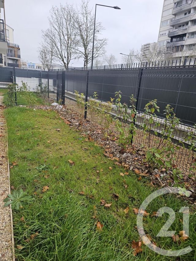 Appartement F2 à louer - 2 pièces - 52.13 m2 - MEAUX - 77 - ILE-DE-FRANCE - Century 21 Icm Immobilier