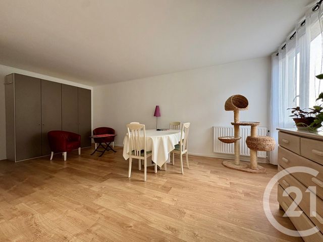 Appartement F4 à vendre - 4 pièces - 80.52 m2 - MEAUX - 77 - ILE-DE-FRANCE - Century 21 Icm Immobilier