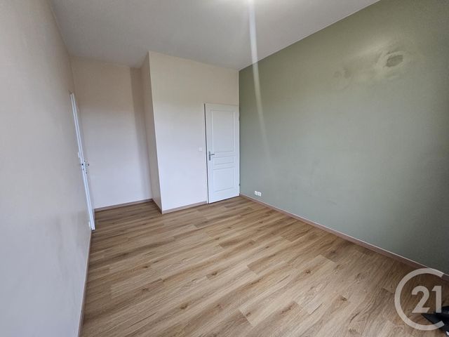 Appartement F4 à louer - 4 pièces - 122.73 m2 - MEAUX - 77 - ILE-DE-FRANCE - Century 21 Icm Immobilier