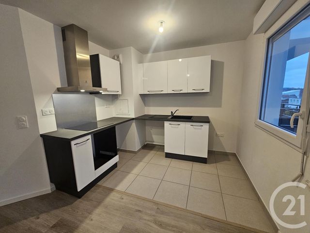 Appartement F2 à louer - 2 pièces - 44.16 m2 - MEAUX - 77 - ILE-DE-FRANCE - Century 21 Icm Immobilier