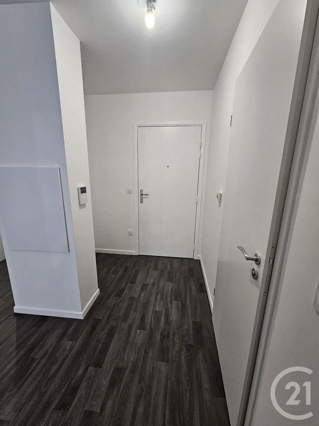 Appartement F2 à louer - 2 pièces - 42.27 m2 - MEAUX - 77 - ILE-DE-FRANCE - Century 21 Icm Immobilier