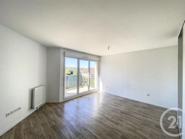 Appartement F2 à louer - 2 pièces - 39.76 m2 - MEAUX - 77 - ILE-DE-FRANCE - Century 21 Icm Immobilier