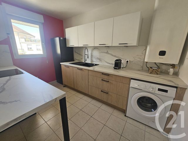 Appartement F2 à louer - 2 pièces - 46.53 m2 - MEAUX - 77 - ILE-DE-FRANCE - Century 21 Icm Immobilier