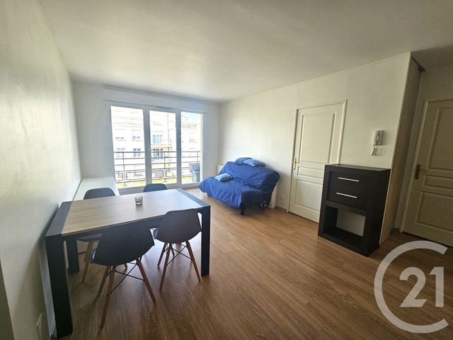 Appartement F2 à louer - 2 pièces - 46.53 m2 - MEAUX - 77 - ILE-DE-FRANCE - Century 21 Icm Immobilier