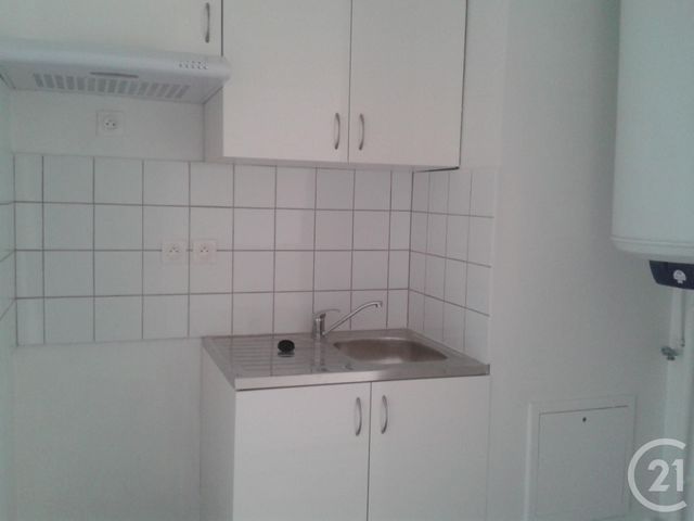 Appartement F2 à louer - 2 pièces - 36.59 m2 - MEAUX - 77 - ILE-DE-FRANCE - Century 21 Icm Immobilier