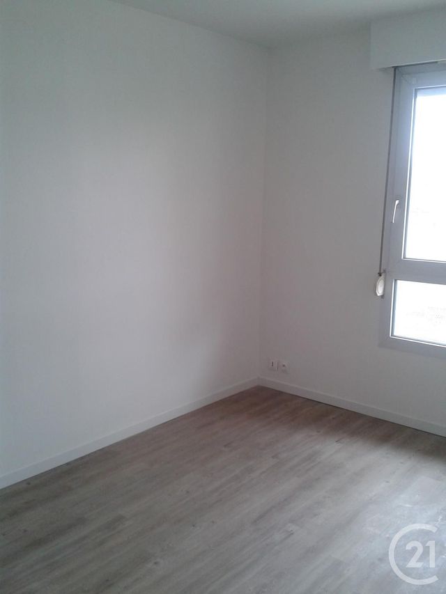 Appartement F2 à louer - 2 pièces - 36.59 m2 - MEAUX - 77 - ILE-DE-FRANCE - Century 21 Icm Immobilier