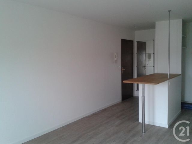 Appartement F2 à louer - 2 pièces - 36.59 m2 - MEAUX - 77 - ILE-DE-FRANCE - Century 21 Icm Immobilier