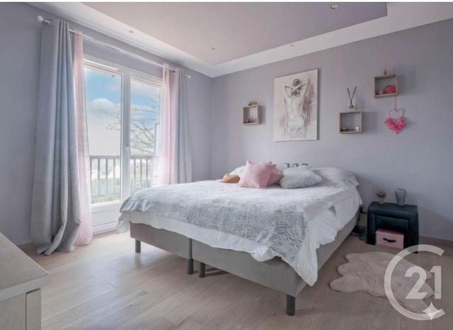 maison à vendre - 8 pièces - 135.68 m2 - CREGY LES MEAUX - 77 - ILE-DE-FRANCE - Century 21 Icm Immobilier