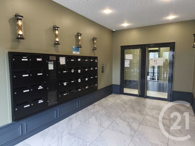 Appartement F2 à vendre - 2 pièces - 39.48 m2 - MEAUX - 77 - ILE-DE-FRANCE - Century 21 Icm Immobilier