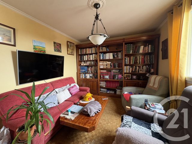 Appartement F3 à vendre - 4 pièces - 72.37 m2 - MEAUX - 77 - ILE-DE-FRANCE - Century 21 Icm Immobilier