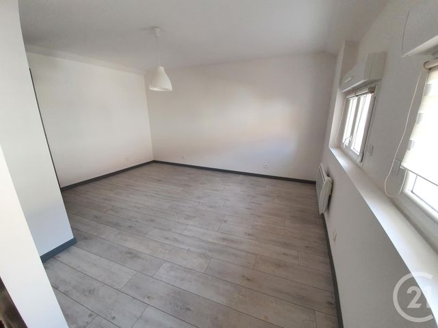 Appartement F2 à louer - 2 pièces - 34.41 m2 - CHAMBRY - 77 - ILE-DE-FRANCE - Century 21 Icm Immobilier