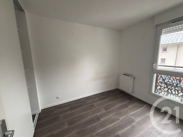 Appartement F3 à vendre - 3 pièces - 53.62 m2 - MEAUX - 77 - ILE-DE-FRANCE - Century 21 Icm Immobilier