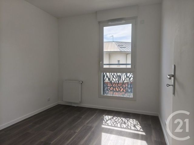 Appartement F3 à vendre - 3 pièces - 53.62 m2 - MEAUX - 77 - ILE-DE-FRANCE - Century 21 Icm Immobilier