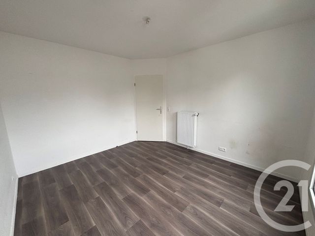 Appartement F3 à vendre - 3 pièces - 53.62 m2 - MEAUX - 77 - ILE-DE-FRANCE - Century 21 Icm Immobilier