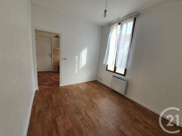 Appartement F2 à louer - 2 pièces - 26.95 m2 - MEAUX - 77 - ILE-DE-FRANCE - Century 21 Icm Immobilier