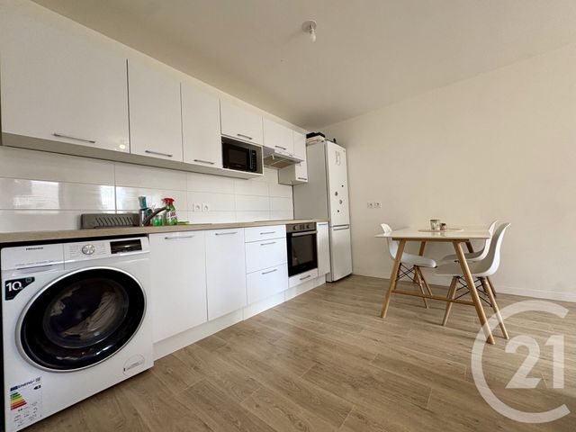 Appartement F3 à vendre - 3 pièces - 57.33 m2 - MEAUX - 77 - ILE-DE-FRANCE - Century 21 Icm Immobilier