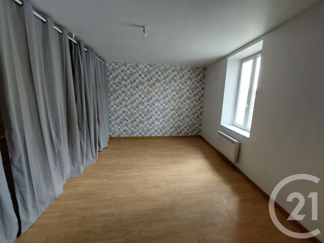 Appartement F3 à louer - 3 pièces - 62.58 m2 - CHAMBRY - 77 - ILE-DE-FRANCE - Century 21 Icm Immobilier