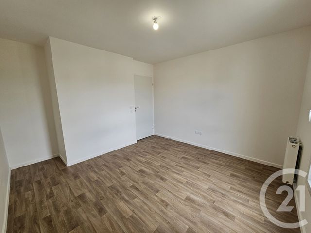 Appartement F3 à louer - 3 pièces - 73.35 m2 - MEAUX - 77 - ILE-DE-FRANCE - Century 21 Icm Immobilier
