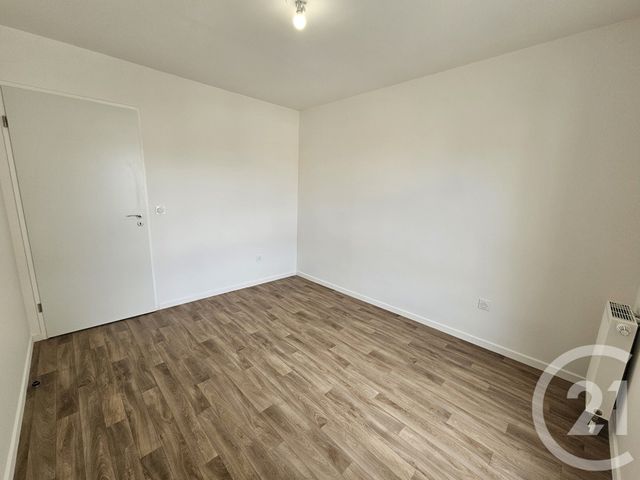 Appartement F3 à louer - 3 pièces - 73.35 m2 - MEAUX - 77 - ILE-DE-FRANCE - Century 21 Icm Immobilier
