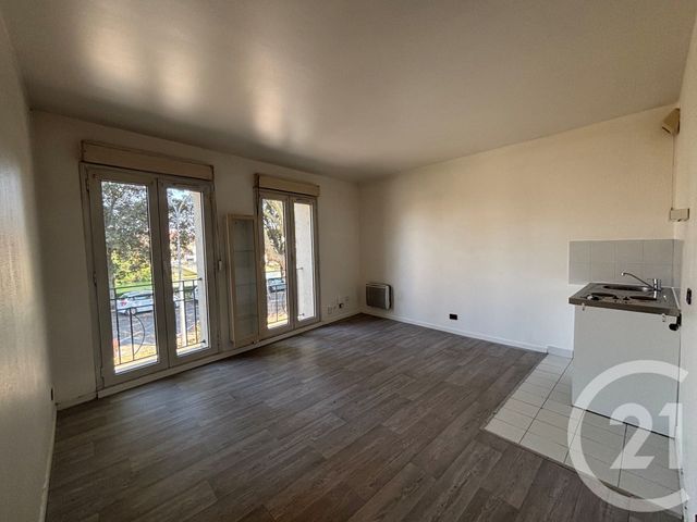 Appartement Studio à vendre - 1 pièce - 26.89 m2 - MEAUX - 77 - ILE-DE-FRANCE - Century 21 Icm Immobilier
