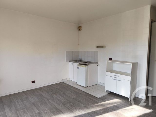 Appartement Studio à vendre - 1 pièce - 26.89 m2 - MEAUX - 77 - ILE-DE-FRANCE - Century 21 Icm Immobilier