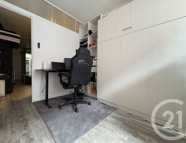 Appartement F2 à vendre - 2 pièces - 32.2 m2 - MEAUX - 77 - ILE-DE-FRANCE - Century 21 Icm Immobilier