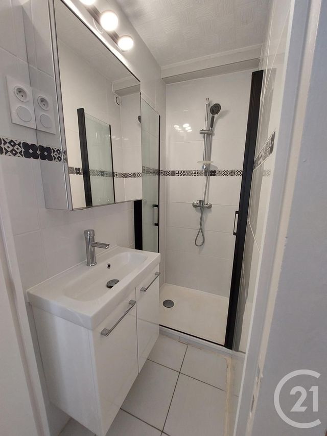 Appartement F2 à louer - 2 pièces - 27.33 m2 - NANTEUIL LES MEAUX - 77 - ILE-DE-FRANCE - Century 21 Icm Immobilier