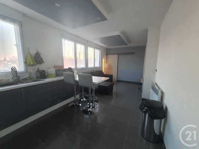 Appartement F2 à louer VARREDDES