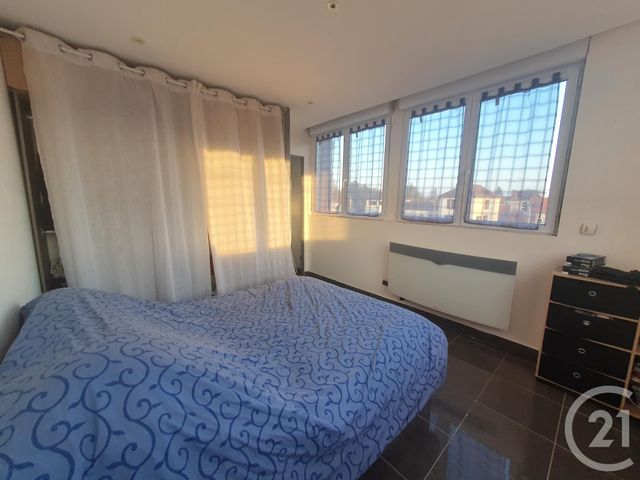 Appartement F2 à louer - 2 pièces - 40.26 m2 - VARREDDES - 77 - ILE-DE-FRANCE - Century 21 Icm Immobilier