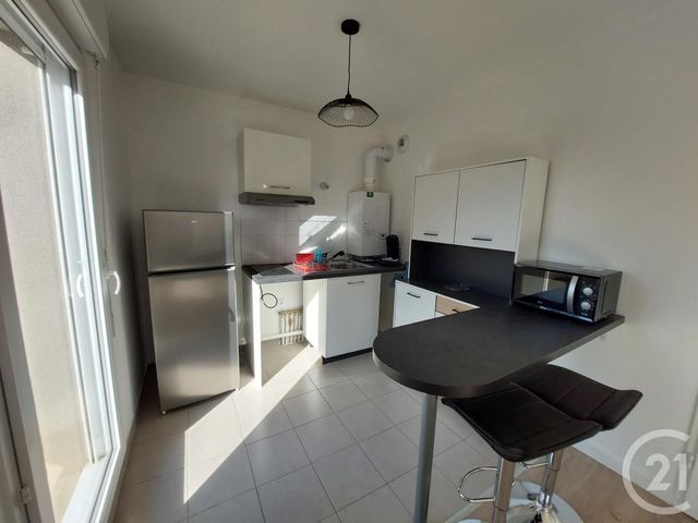 Appartement Studio à louer - 1 pièce - 32.75 m2 - NANTEUIL LES MEAUX - 77 - ILE-DE-FRANCE - Century 21 Icm Immobilier