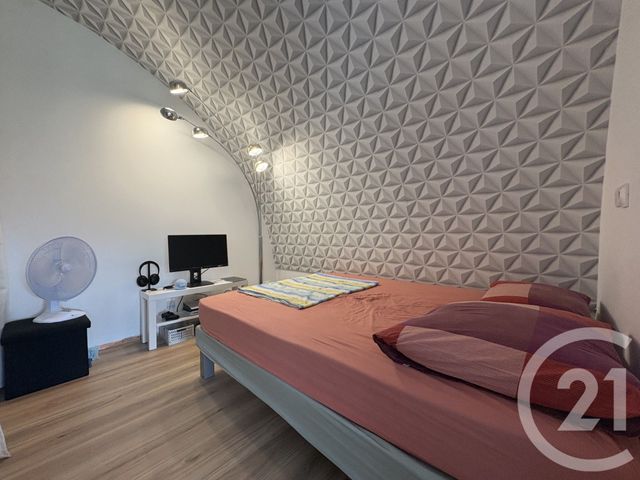 Appartement F2 à vendre - 2 pièces - 54.32 m2 - VILLENOY - 77 - ILE-DE-FRANCE - Century 21 Icm Immobilier